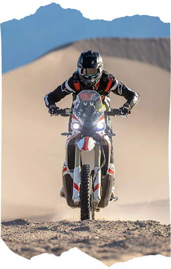 kove 450 rally bike in desert